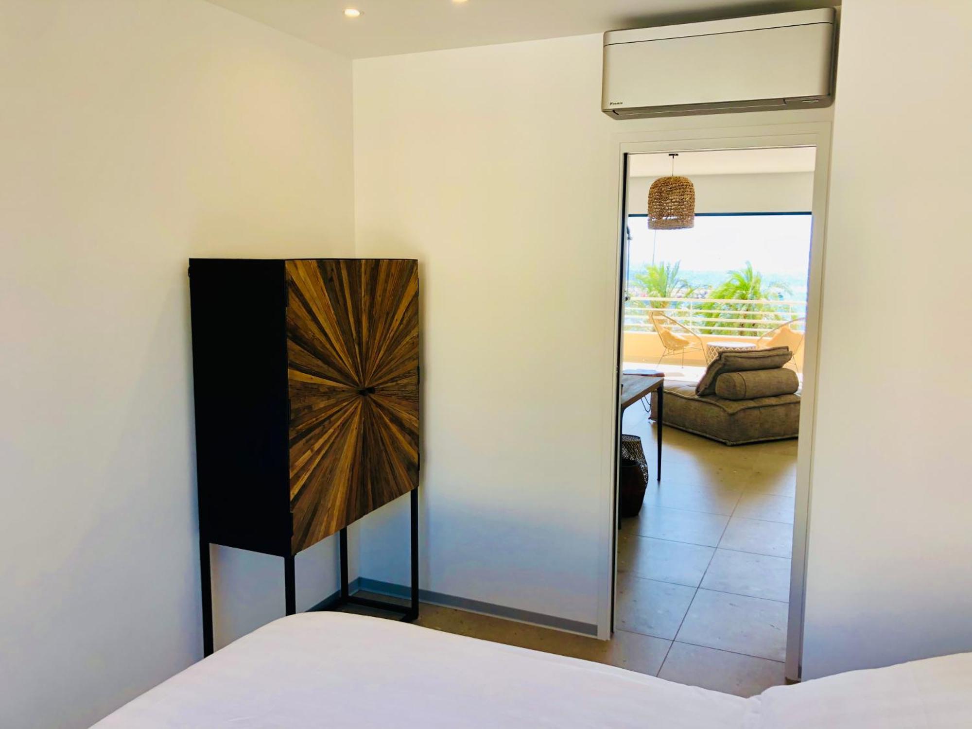 Appartement T3 Lumineux Traversant Totalement Neuf En Face De La Plage Front De Mer Vue Sur Les Iles Vue Mer Panoramique Assuree Residence De La Plage Centre Ville Du Lavandou 3Eme Etage Avec Ascenseur Appartement T3 Le Lavandou Buitenkant foto